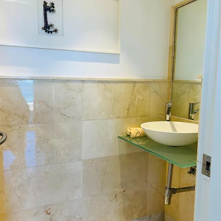 Ocean View Ii Apartman